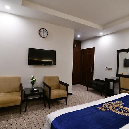 Royal Regency Hotel Исламабад Екстериор снимка