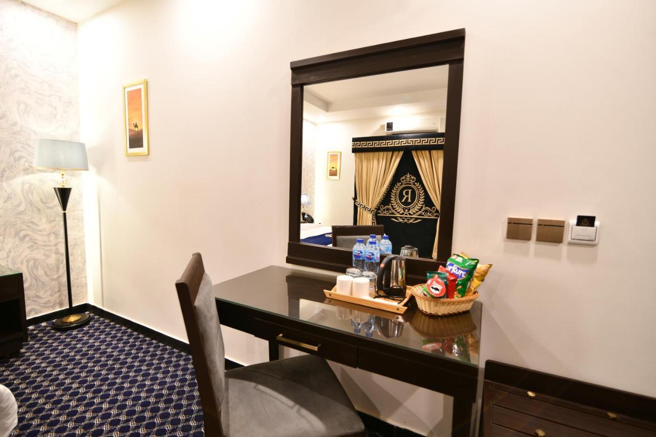 Royal Regency Hotel Исламабад Екстериор снимка
