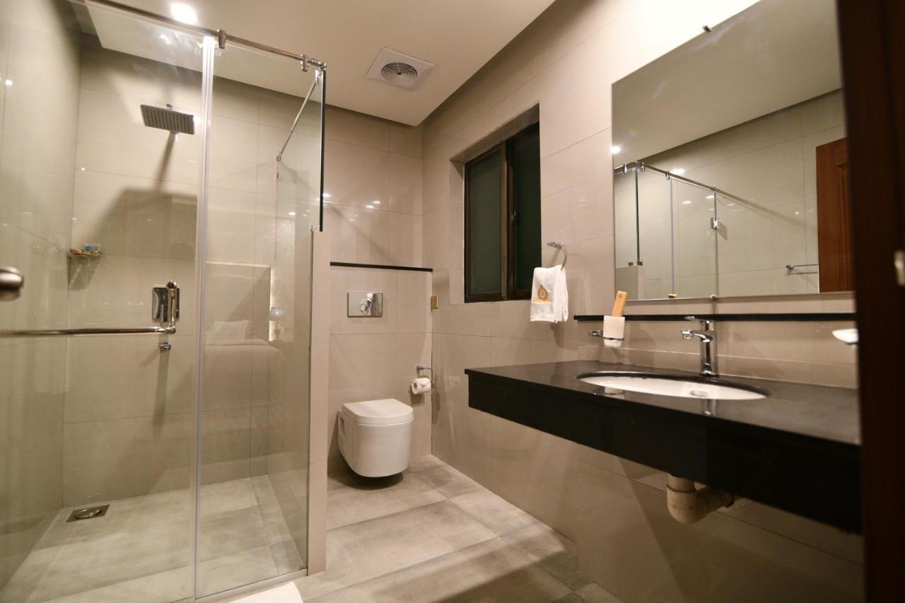 Royal Regency Hotel Исламабад Екстериор снимка