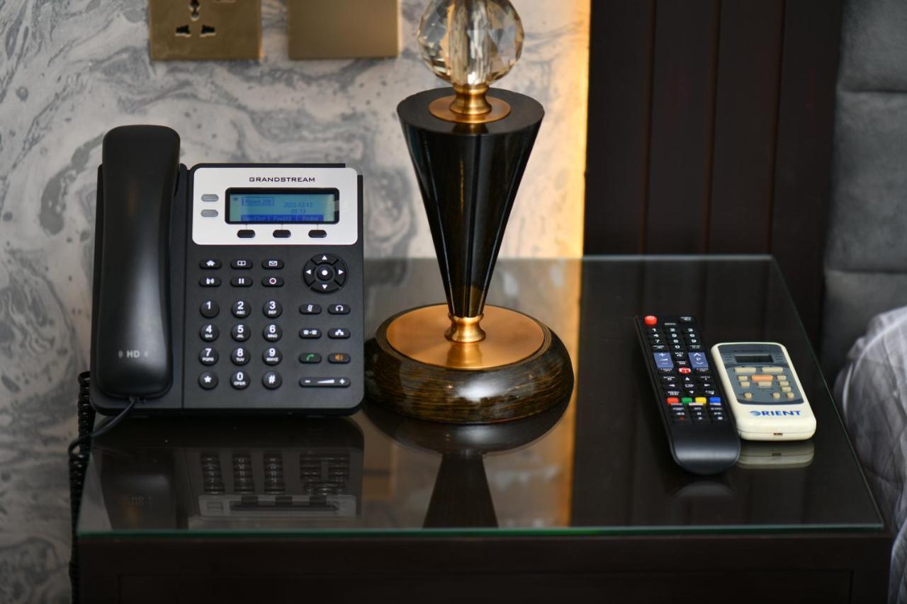 Royal Regency Hotel Исламабад Екстериор снимка